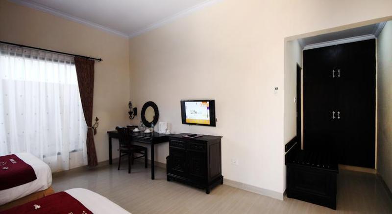 Puri Saron Hotel Baruna Beach Lovina Dış mekan fotoğraf